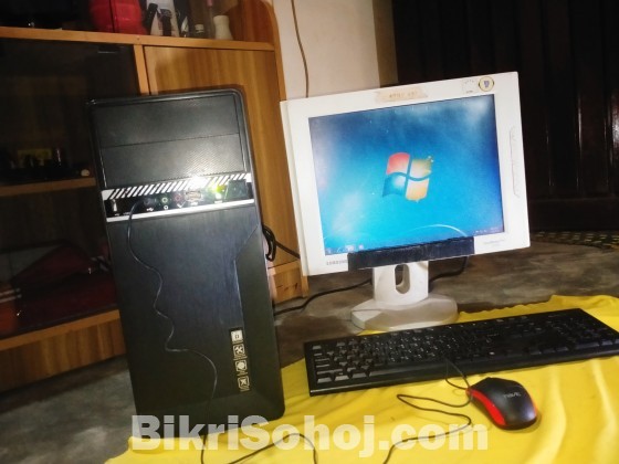 Esonic G31 Dual core (2GB DDR2/ 500GB HDD)